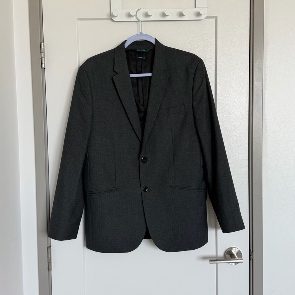 Perry Ellis Charcoal Gray Two-Button Blazer